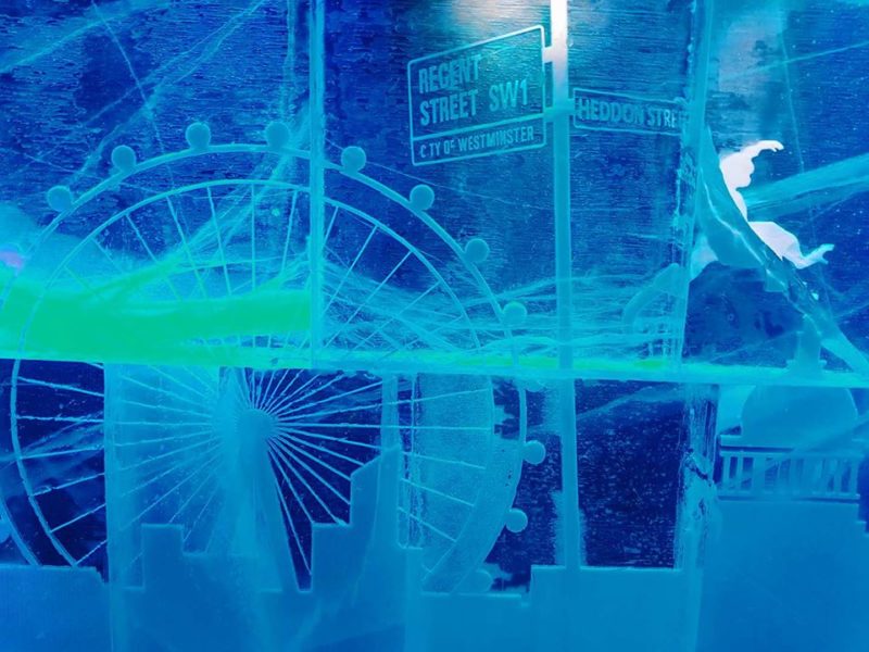 Icebar London review and experience London Eye ice sculpture -The-LDN-Gal