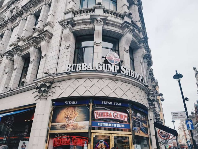 Bubba Gump Shrimp Resturant London review Exterior Shot - The LDN Gal