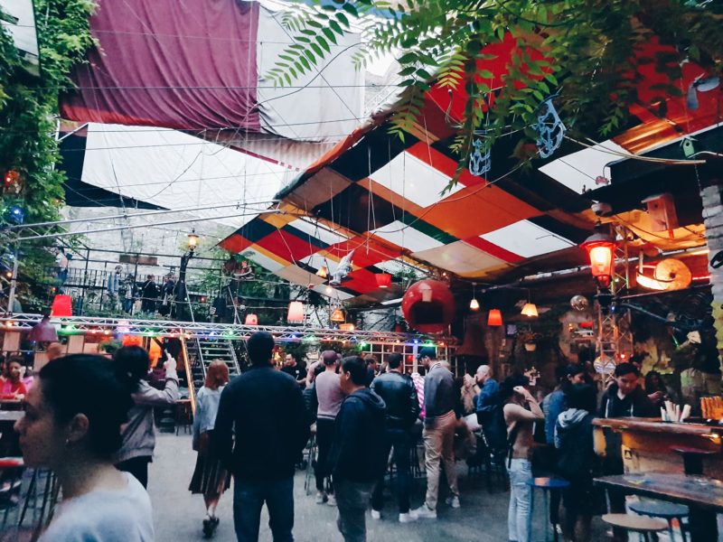 Szimpla Kert ruin bar exterior, Budapest- A 20 something's guide to Budapest - The LDN Gal