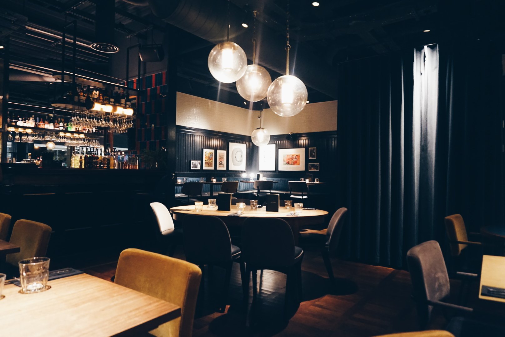 Dirty Bones Oxford review - interior dining area | The LDN Gal
